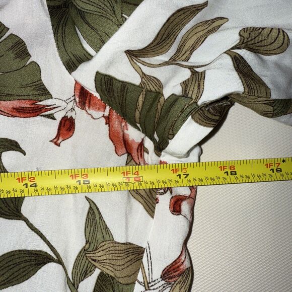 NWT Most Wanted Collection Floral Long Sleeve Top Size Medium - Picture 7 of 8